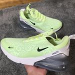 Nike Air Max 270 Photo 0