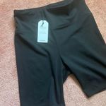 EXPRESS Super High Waisted 7" Biker Shorts Photo 3