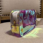 Kendra Scott NWOT  Iridescent Clear Belt Bag Photo 6
