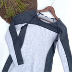 Athleta  Womens Dress Heather Grey Colorblock Omega Long Sleeve Size Small Photo 1