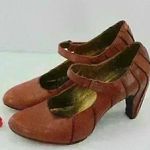 TSUBO Maryjane Women's 3.5" High Heel Pump Red Size 6 Photo 0