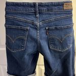Levi's Levi’s Dark Wash 5-Pocket Blue Faded Cuffed Jean Short- Size 29/8 Photo 7