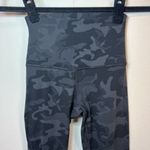 Lululemon  Align High Rise Leggings Pants 28" Black Gray Camo FLAW Women's Size 0 Photo 1