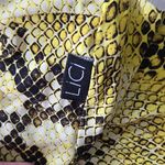 Yellow LICIFIT Snake Print Women's Shorts SIZE M Gymcore Cute Neon Fitness Size M Photo 2
