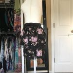 36.5 2 cute brand black floral ruffle mini skirt Photo 5