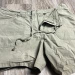 Gloria Vanderbilt  Shorts Size 12 Photo 9