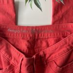 Vera Wang Simply  Capri cotton pants.  Stretchy.  Straight leg.  Size 10. Photo 2