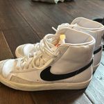 Nike Blazer Mid Photo 0