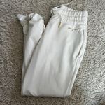 Gymshark Whitney Simmons Photo 1