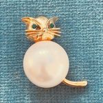 Marbella Vintage Marvella artificial pearl rhinestone cat brooch / pin Photo 0