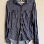 Buckle 2/$15 Passport Button up Top Photo 0