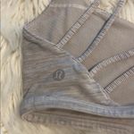 Lululemon size 6 Women's Strappy Gray Sports Bra excellent condition Photo 1