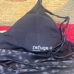Refuge Boutique Black Cutout Sports Bra Shiny Metallic Animal Print Size Medium Photo 2