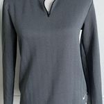 Nike • Grey Herringbone Chevron Grey Therma Fit ONE Pullover Photo 1