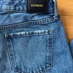 EXPRESS Jeans Photo 2