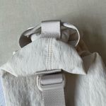 Lululemon Fast Track Bag 2.0 9L - Light Ivory Photo 6