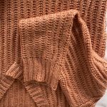 Fashion On Earth Coral  knit sweater. Photo 1