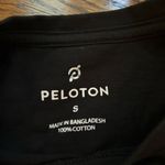 Peloton  black workout shirt Photo 1