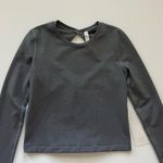 Lululemon athletica Back Up Long Sleeve in Heathered Slate -Size 4 Photo 2