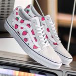 Vans Old Skool Strawberries π True White Canvas Leather Lace-Up Sneakers $79 VGUC Wmn 5 Rare HTF Photo 7