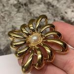 Monet Lot Of 2 Vintage - Modern Brooch Pins Gold Tone Both Signed - / Avon Photo 3