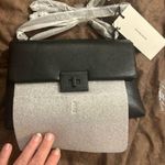 Nicole Miller  cross body bag Photo 0