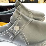 Clarks Collection Caroline Pearl Black Leather Slip on Loafer Women's 9 Wide EUC Photo 6