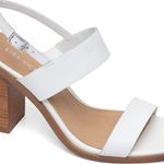 LISA VICKY Oasis‎ Slingback Sandals Size 9 White Leather Heel Photo 2