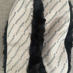 Cozy Black and‎ White Fleece Slippers Size 8 Photo 2