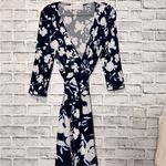 Charles Henry Charles‎ Henry Navy and White Floral wrap Dress size M long sleeve knee length Photo 2