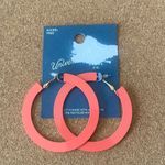 Universal Threads Universal Thread Earrings Cream Metal Hoop stud fashion jewelry New size Large Photo 1