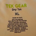 Tek Gear  Unisex XL White Dry Tek Top Photo 4