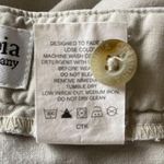 Columbia women's size 8 tan pleated front button zip cargo shorts five pocket Photo 9