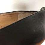 Neiman Marcus  Flats Black Leather Pointed Toe 7.5 Photo 8