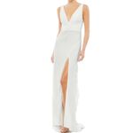Mac Duggal 12336 Faux Wrap V-Neck Slit Jersey Gown White
SZ 4 $298 Photo 2
