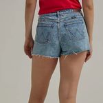 Wrangler NWT Women's High Rise Vintage 3” Cut-Off Short Distressed Photo 2