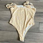 Peach Love California  Yellow Floral Top Photo 4