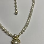Women’s Beaded Costume Necklace Faux Pearl / Rhinestone Gold Photo 2