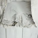 Lululemon Circuit Breaker Skirt Women’s Size 6 Regular Pleated Skort Pale Gray Photo 3