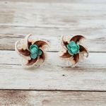 Vintage Screw Back Earrings Shell Spiral Pattern Beach Theme Photo 0