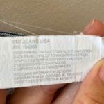 YMI Jeans YMI Sz 15/32 High Rise Dark Denim Stretch Distressed Shorts Dream Fit Pockets Photo 4