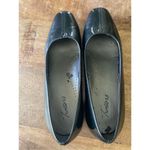 Trotters DORIS Round Toe Business Slip On Loafer Patent Leather 8M Green Size 8 Photo 4