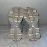 on cloud  Running Shoes Women’s 8 Photo 8