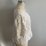 Solitaire Boho Crochet Short Sleeve Top- White- Size Medium Photo 3