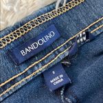 Bandolino  pull on jeans Size 8 Photo 3