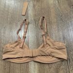 SKIMS NWT  FITS EVERYBODY UNLINED DEMI BRA Photo 2