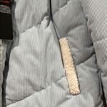 Hurley Blue Puffer Jacket with Quilted Design large Photo 2