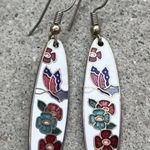 Vintage Enamel Flower & Butterfly Brass Earrings Pierce Dangle Work Gold Tone White Photo 8