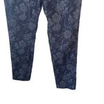 Style & Co Style &‎ Co Floral Blue Textured Wash Tapered Jeans Women's Size 8 Photo 3