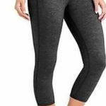 Athleta  Leggings Womens Extra‎ Small Gray Chaturanga Capri Activewear Pants Photo 0